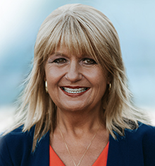 Mona King, REALTOR®